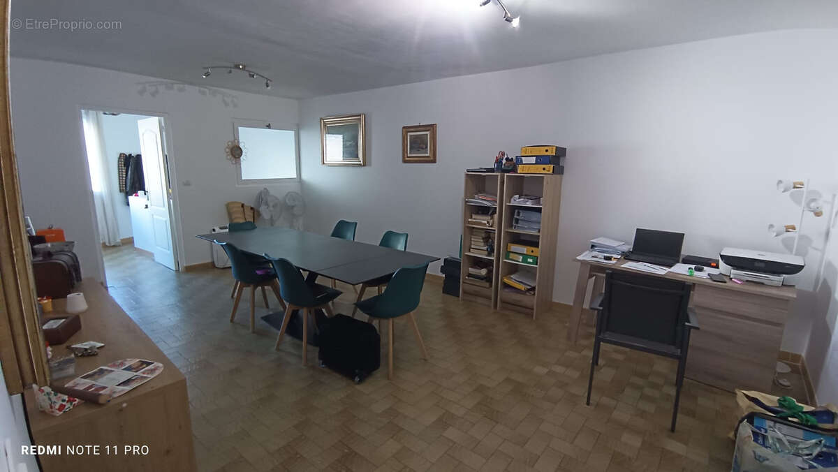 Appartement à SAINT-LAURENT-DE-LA-SALANQUE