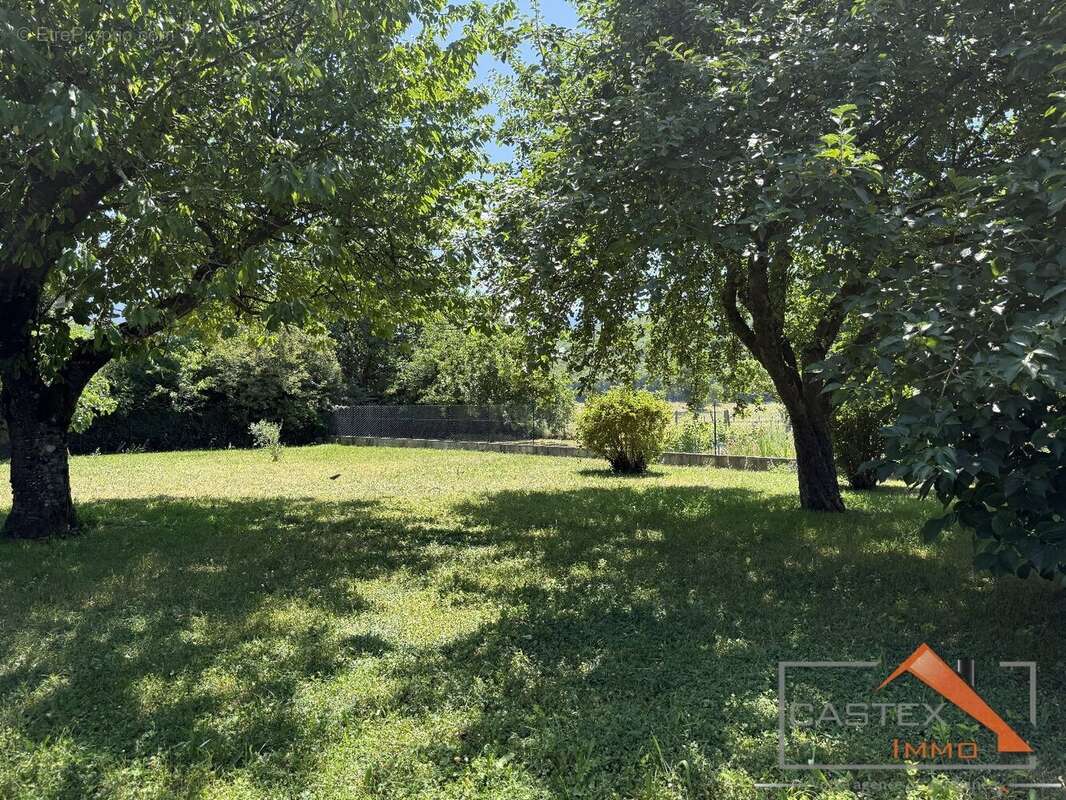 EXCLUSIVITÉ  Maison ancienne avec vue sur le Cagire  Proche Aspet (31160) - photo 5