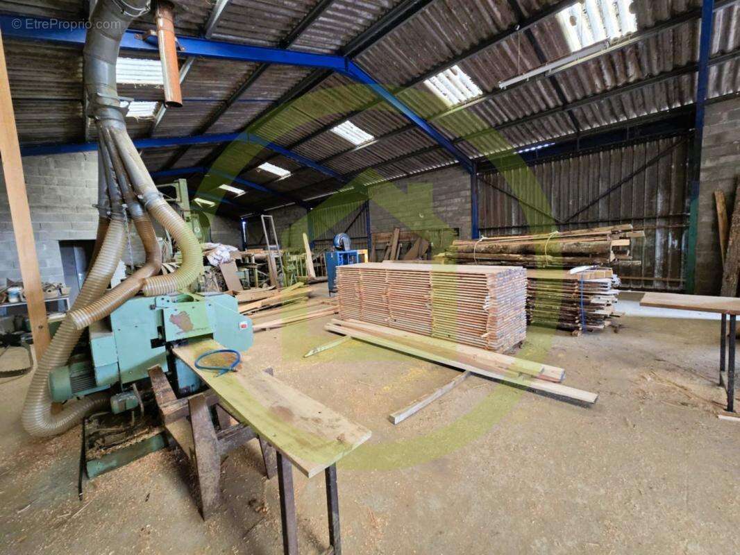 Commerce à CELLES-SUR-BELLE