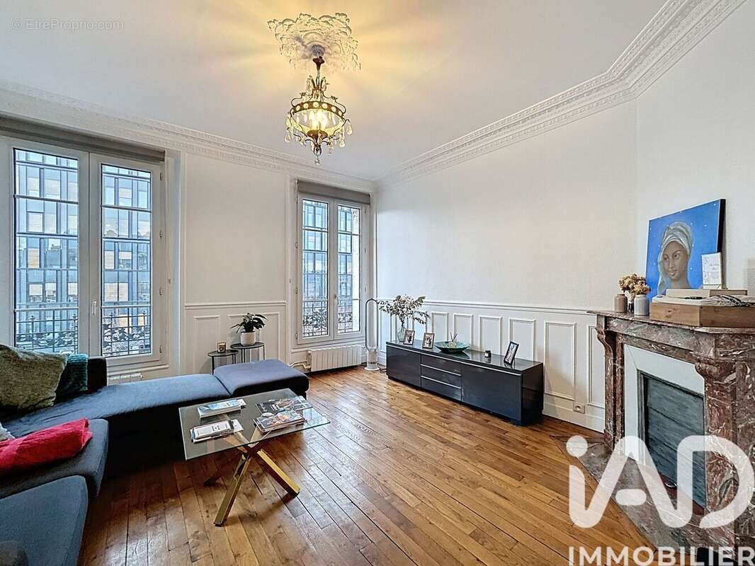 Photo 2 - Appartement à LA GARENNE-COLOMBES