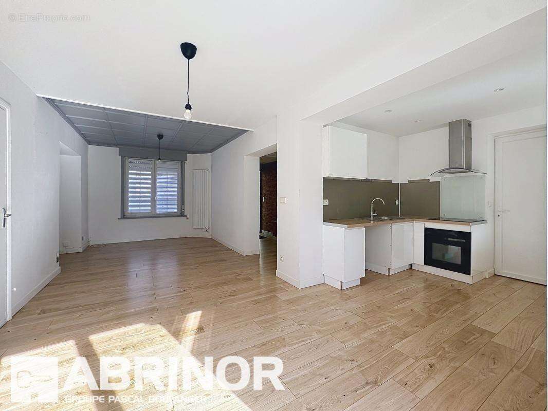 Maison à WATTIGNIES