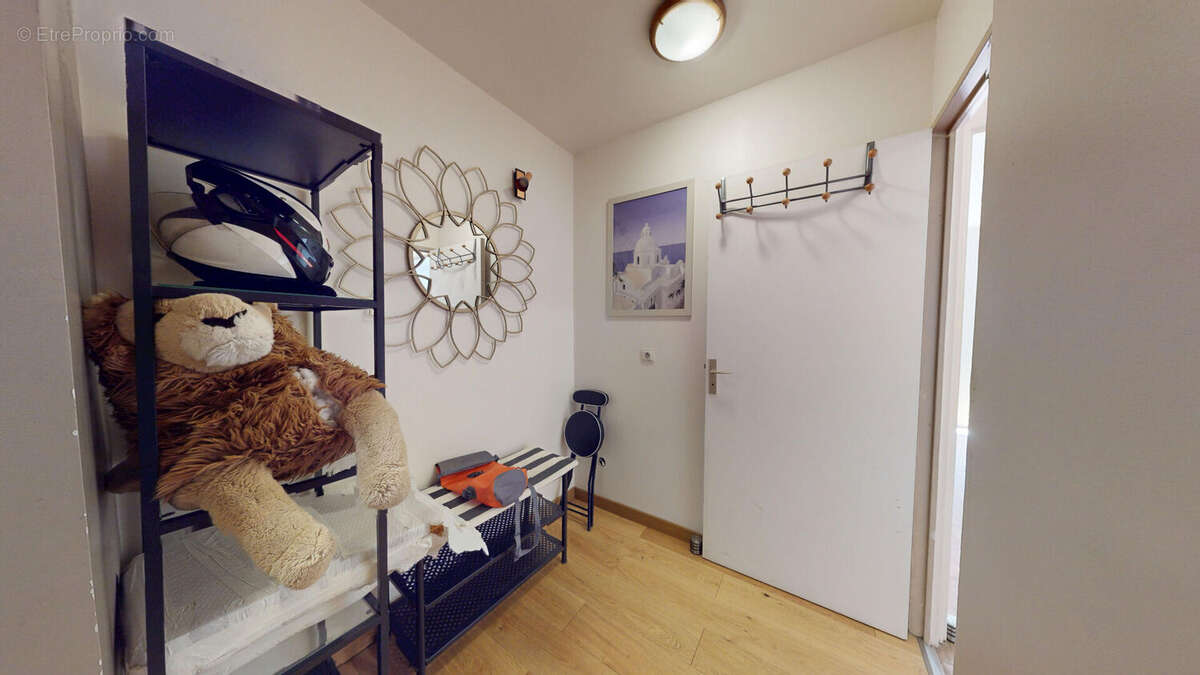 Appartement à PARIS-19E