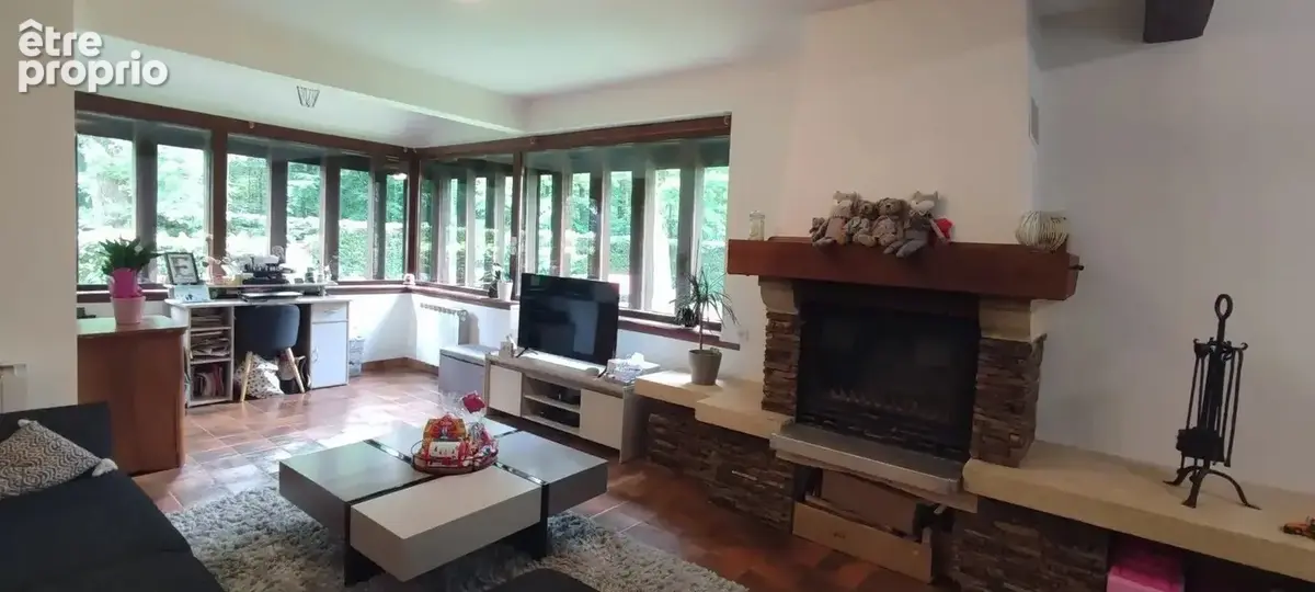 Maison 133 m² à Griselles  - photo 2