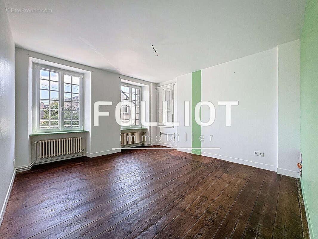 Maison à TESSY-SUR-VIRE