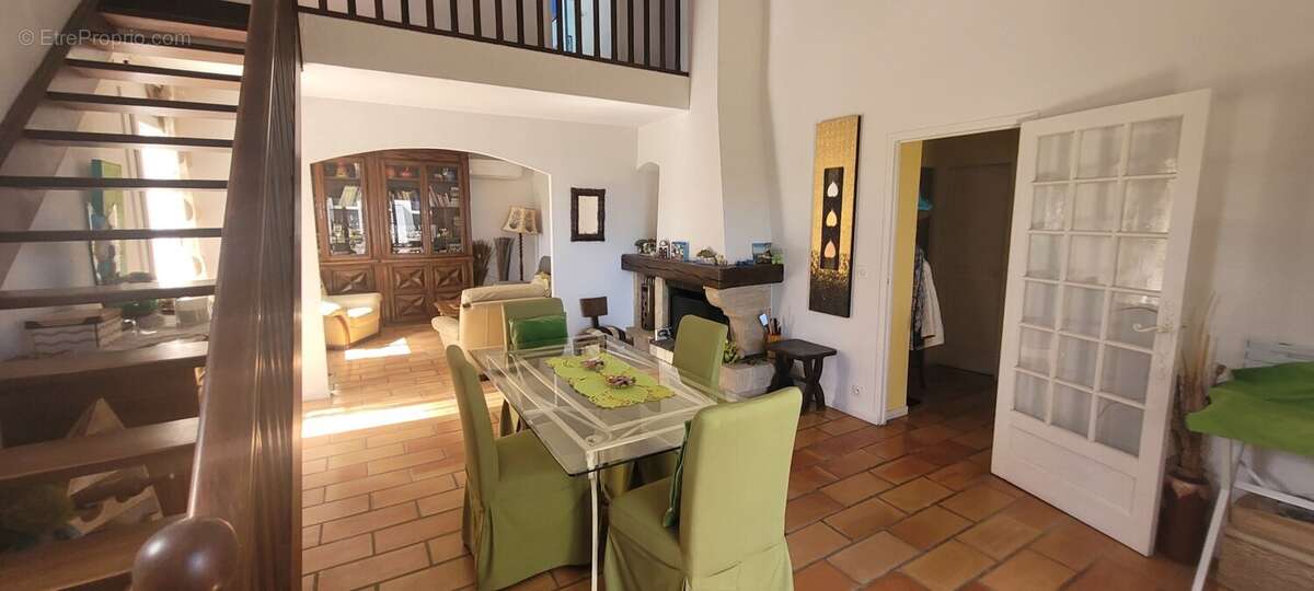 Le Cap d'Agde 34300 quartier Résidentiel du Mont Saint-Martin Villa traditionnelle alliant authenticité languedocienne et confor - photo 6