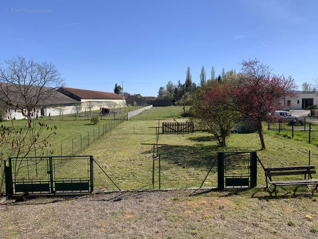 Maison à SAINT-SAUVEUR
