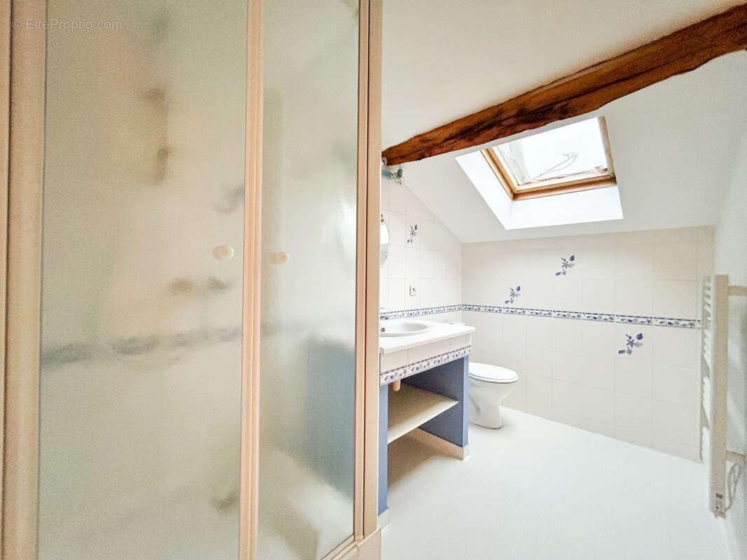 Maison à CHAMPAGNOLLES