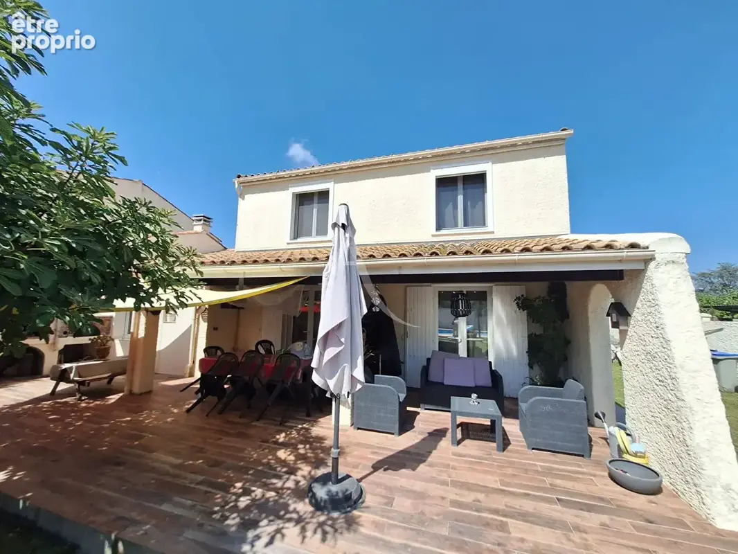 À vendre ? maison traditionnelle avec piscine, jardin et garage - photo 7