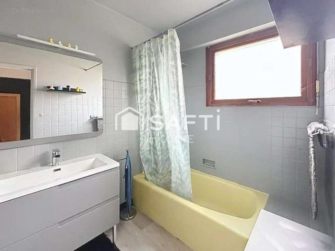 Photo 8 - Maison à SARRAS