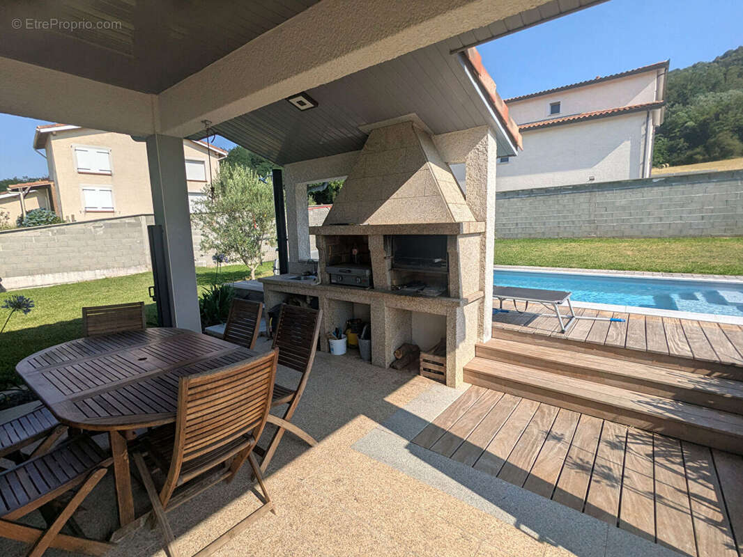 Maison de vie familiale confortable sans travaux avec jardin et piscine à Foix -  116 m2 - photo 3