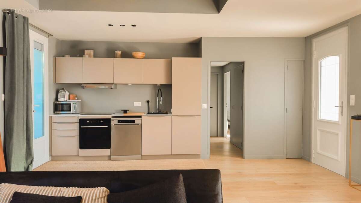 Maison à VILLENEUVE-LES-AVIGNON