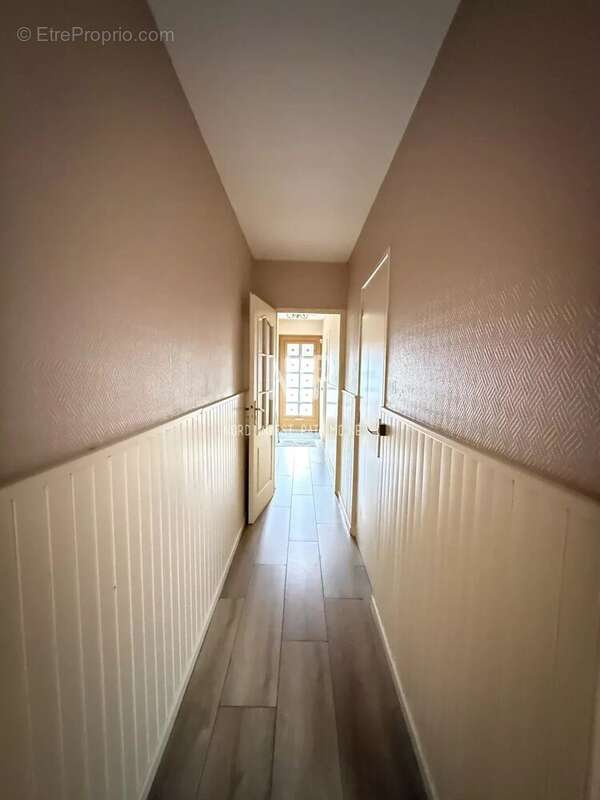 Sur villeneuve d'ascq maison avec un beau potentiel - photo 5
