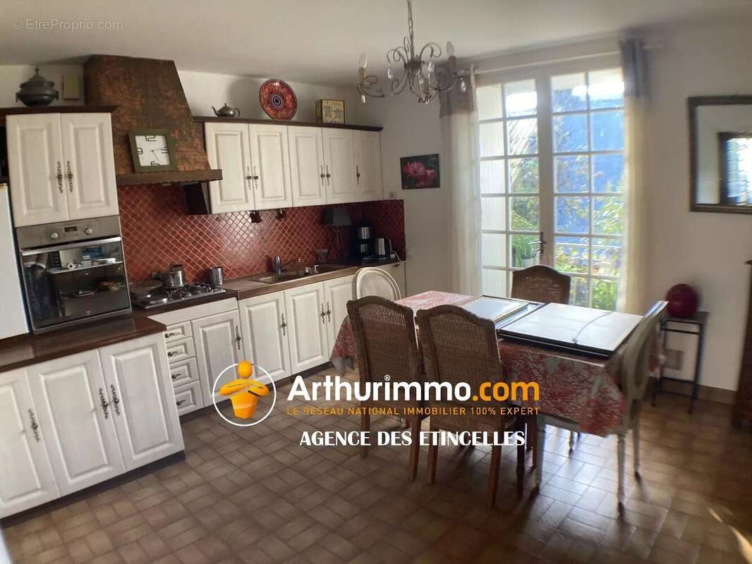 Maison à MARTIGNE-FERCHAUD