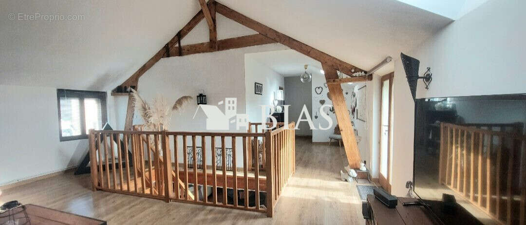 Maison à SAINTE-OPPORTUNE-LA-MARE