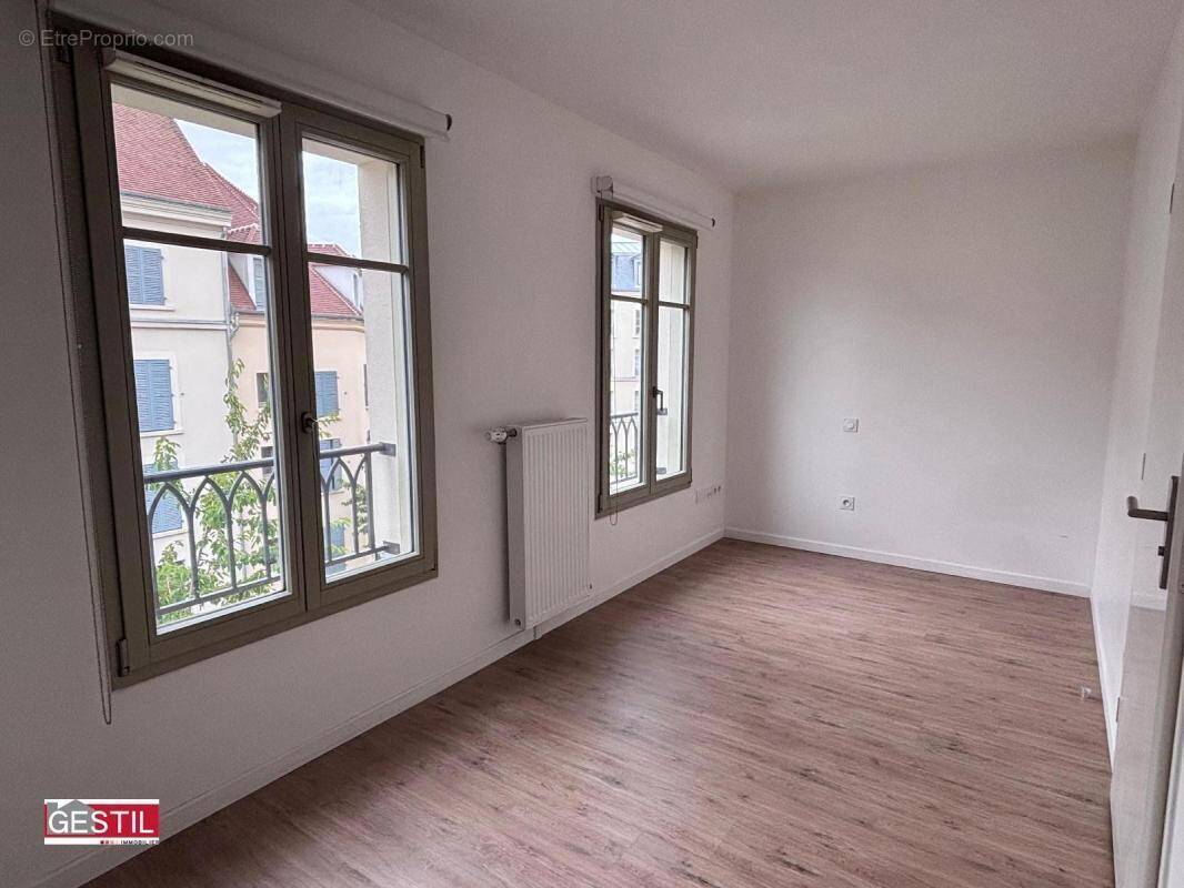 Appartement à PONTOISE
