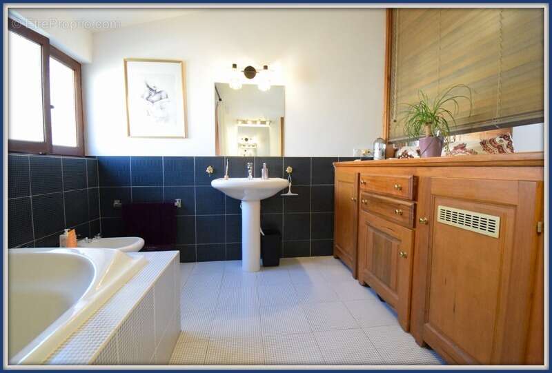 Maison à LA COLLE-SUR-LOUP