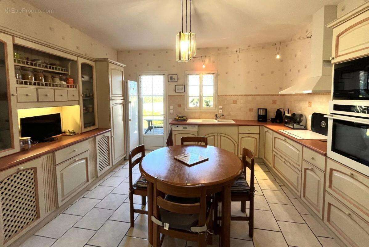 Maison à BECHERESSE