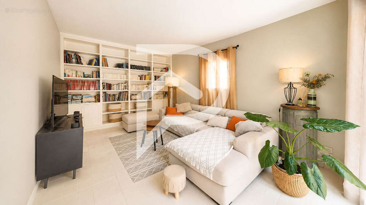 Maison familiale 158 m² avec piscine à Maule - photo 9