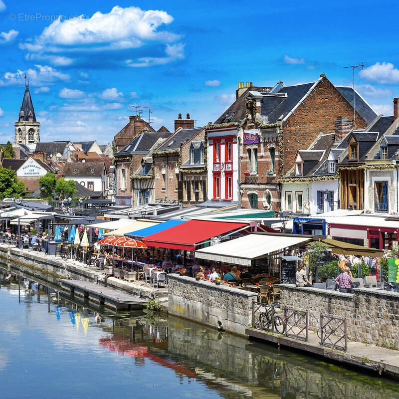 Commerce à AMIENS