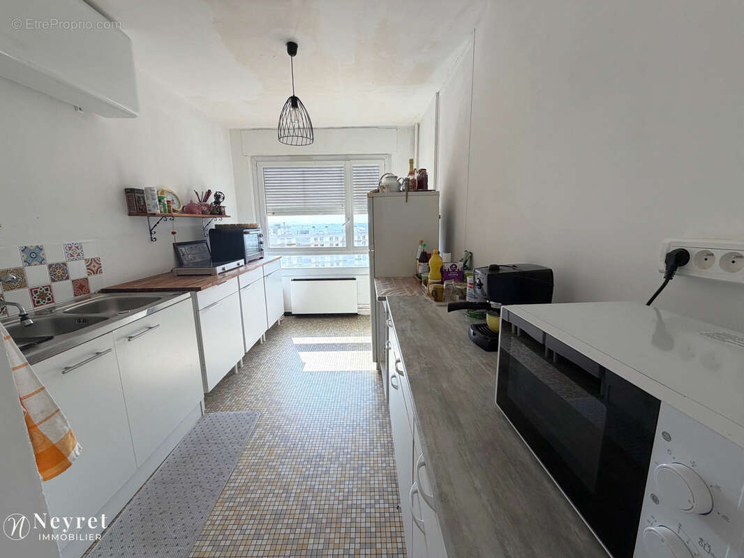 Appartement à OULLINS