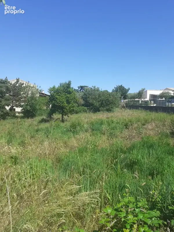Terrain à LA ROUVIERE