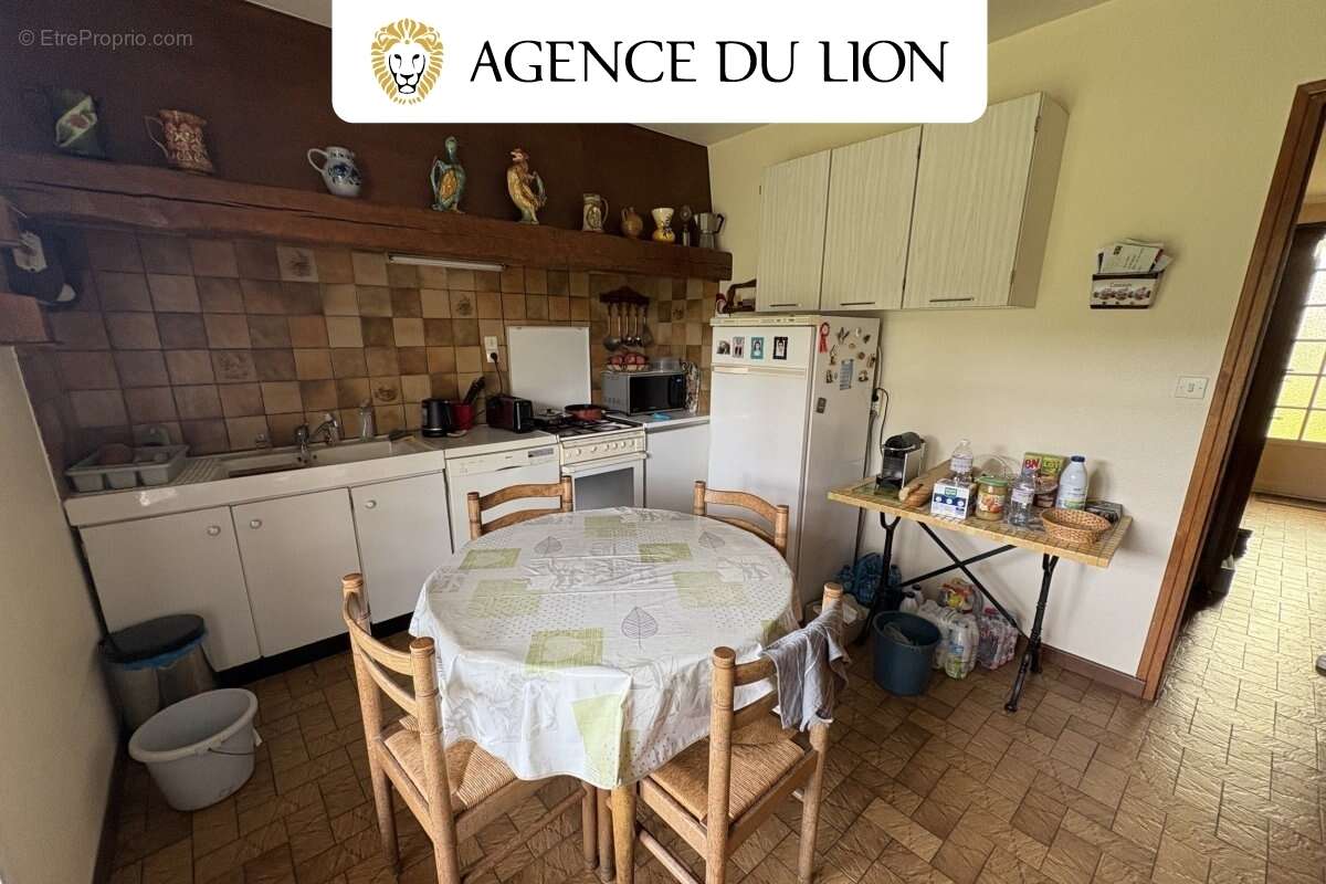 Maison à VERT-EN-DROUAIS