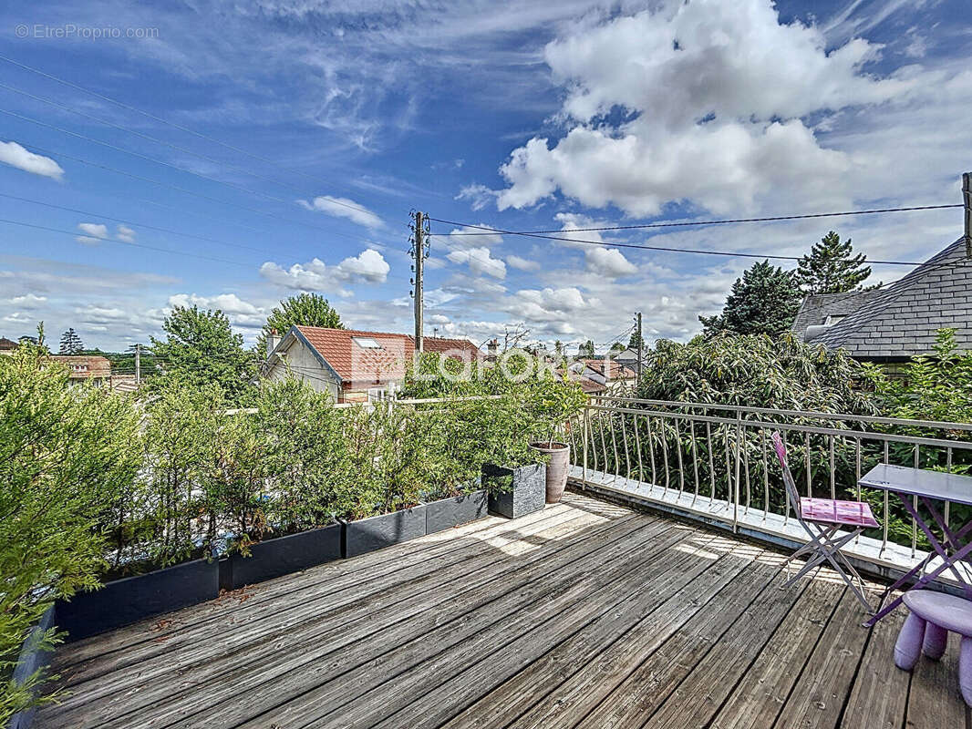 Maison à VILLENNES-SUR-SEINE