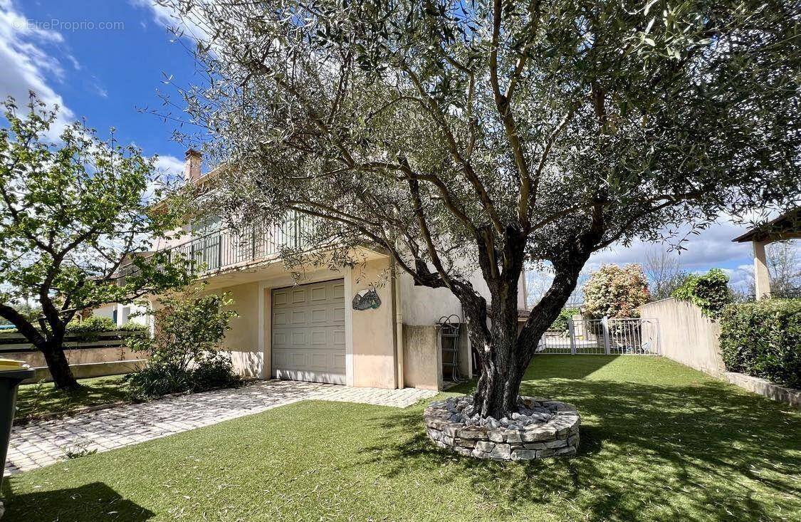 Maison à BOUJAN-SUR-LIBRON