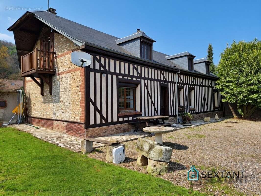 Maison de charme 170 m²  Grand jardin clos au calme - photo 4
