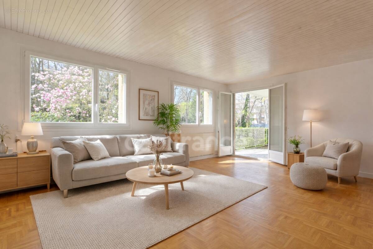Appartement à MAISONS-LAFFITTE