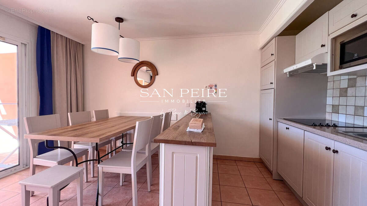Appartement à LES ISSAMBRES