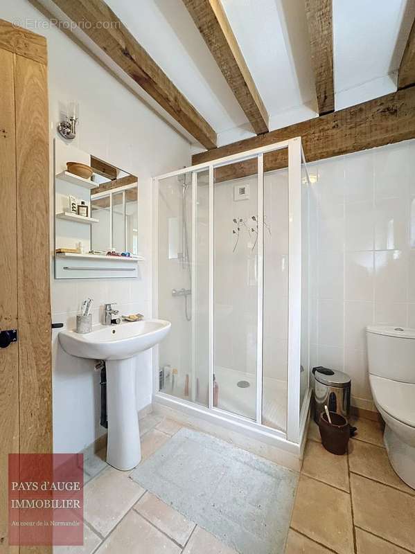 Maison à AVERNES-SAINT-GOURGON