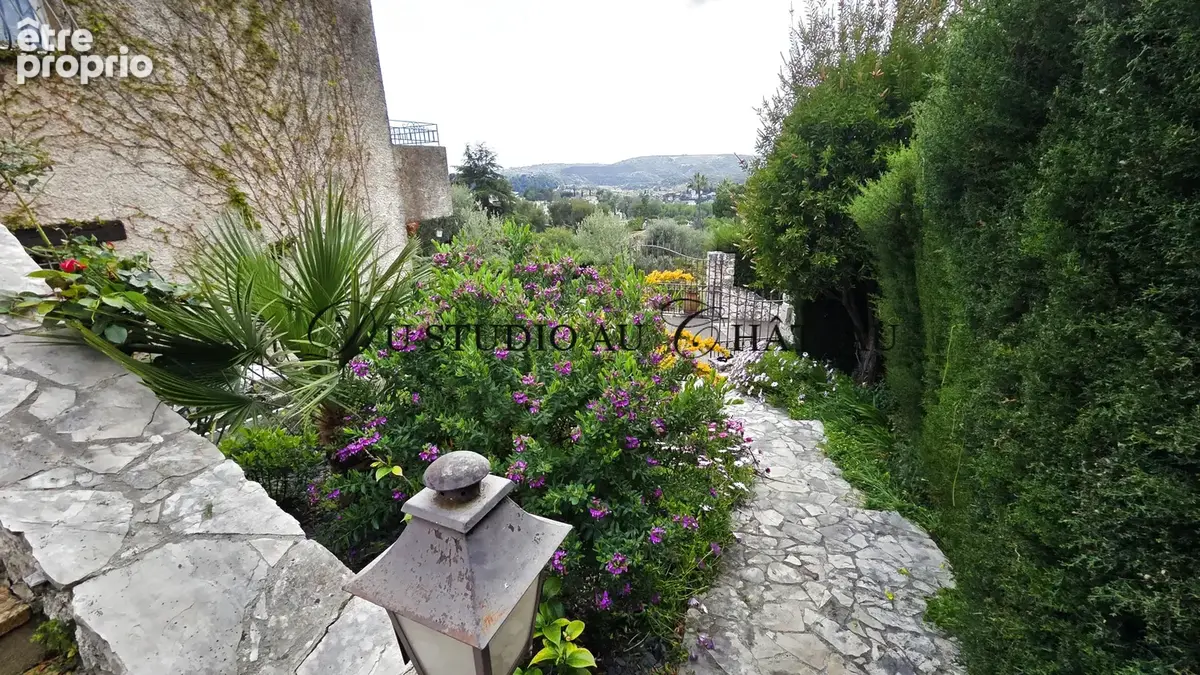 French riviera- cagnes sur mer superbe maison  au calme total avec piscine et vue mer exceptionnelle - 5 chamb - photo 10