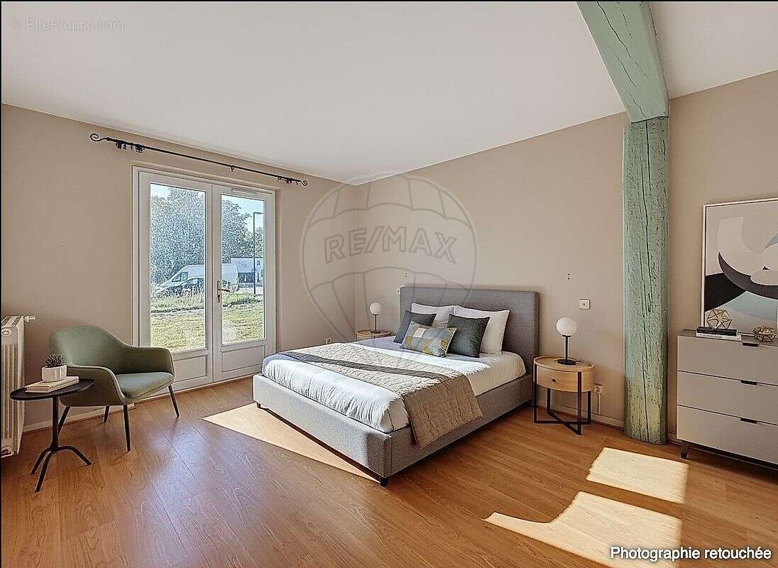 Maison à LA CALMETTE