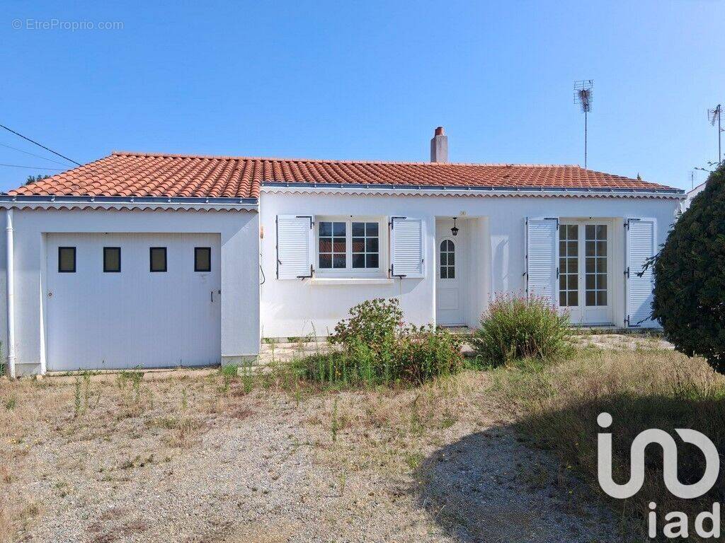 Photo 1 - Maison à CHALLANS