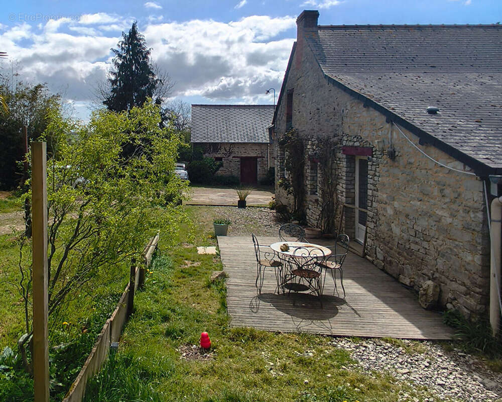Maison à LALLEU