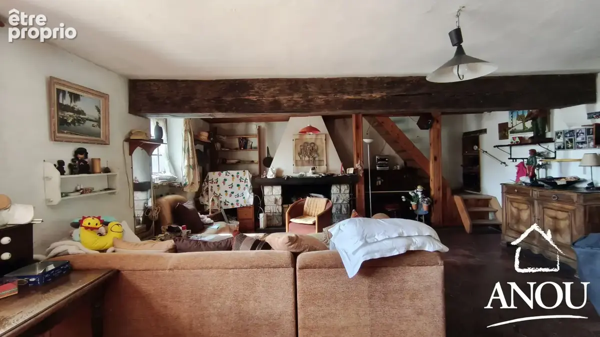 Maison a renover avec de beaux espaces de vie - photo 4