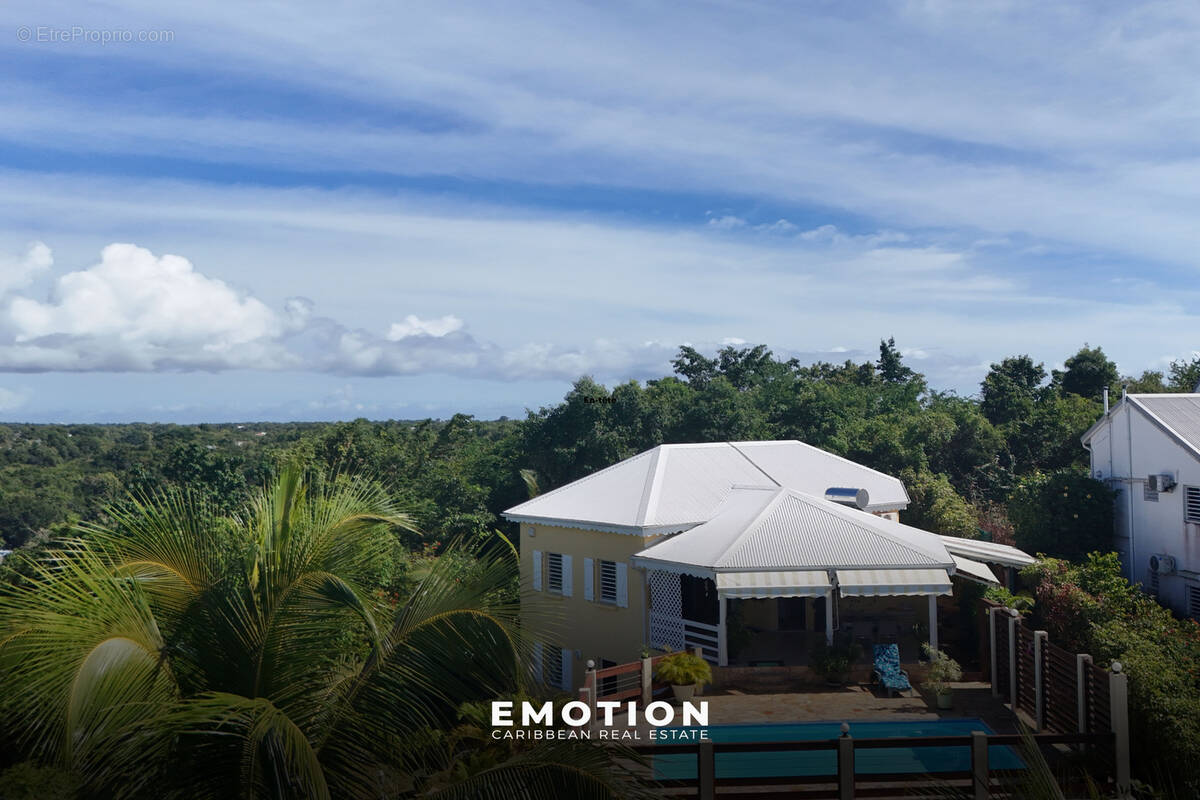 Maison à LE GOSIER