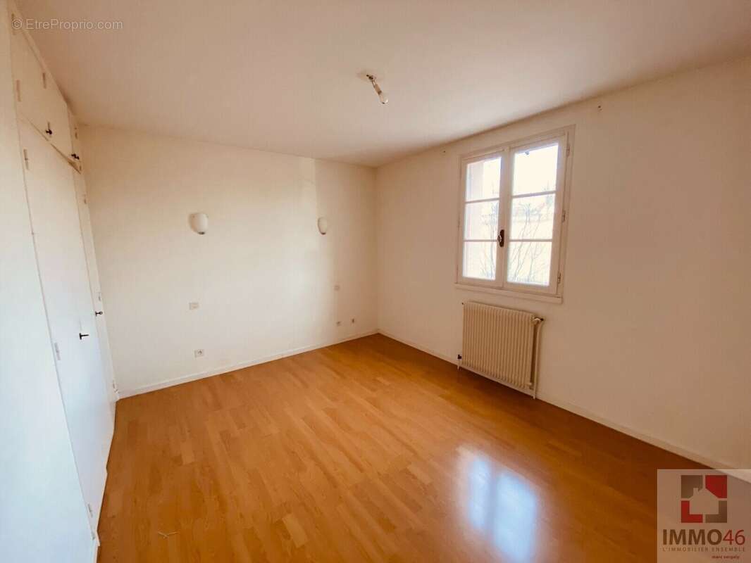 Maison 102 m² à Lavergne  - photo 9