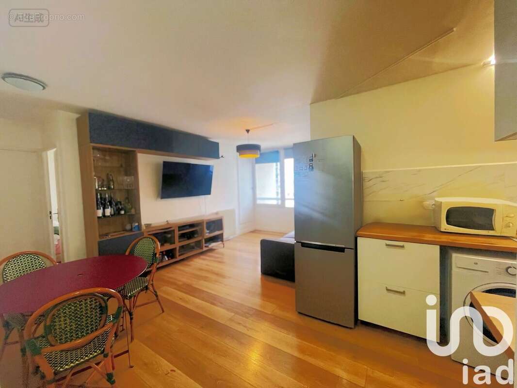 Photo 5 - Appartement à LA COURNEUVE