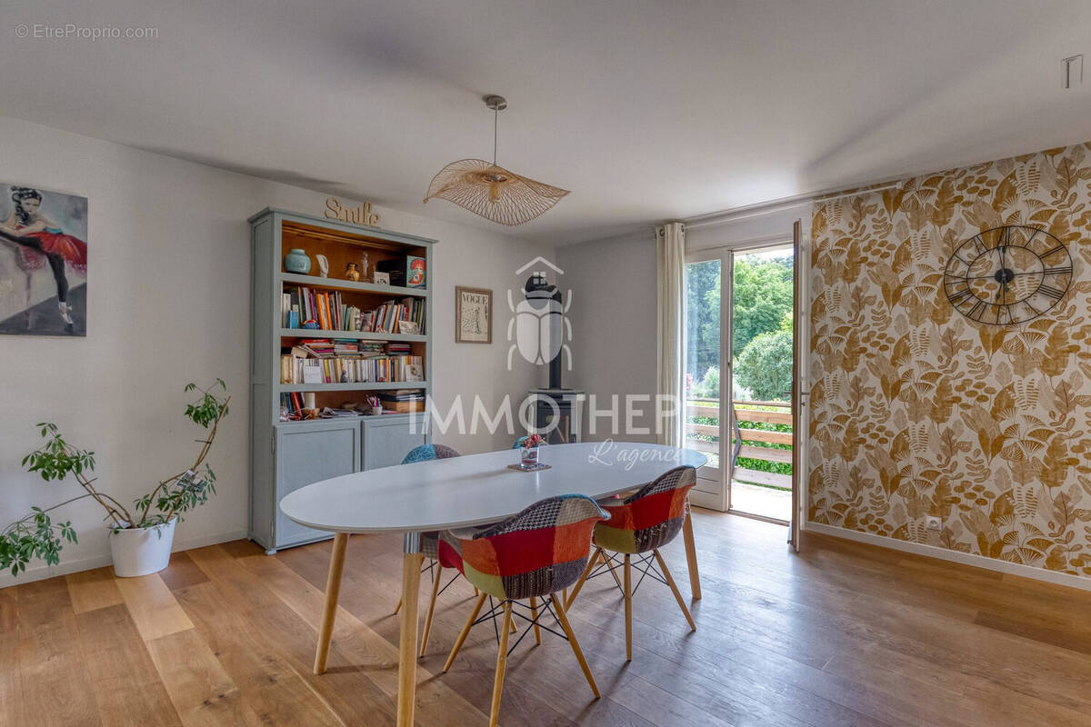 Maison à VIZILLE
