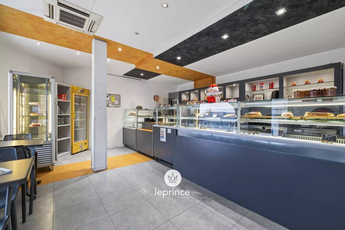 Commerce à COLOMARS