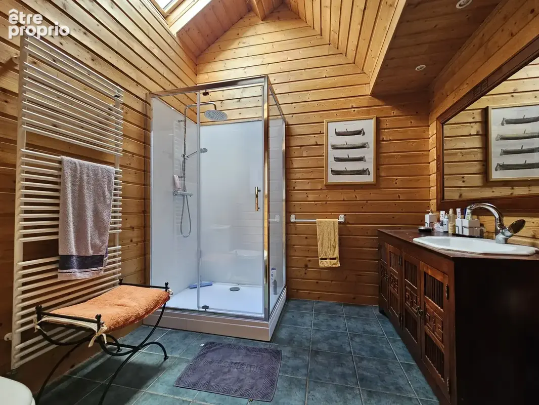 A vendre charmante maison en pierre VIRIGNIN - photo 10
