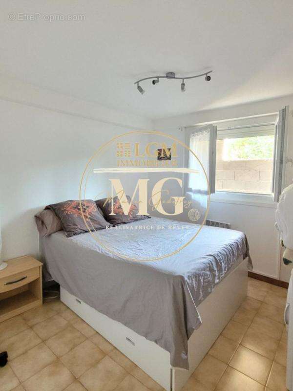 Appartement à MAUGUIO