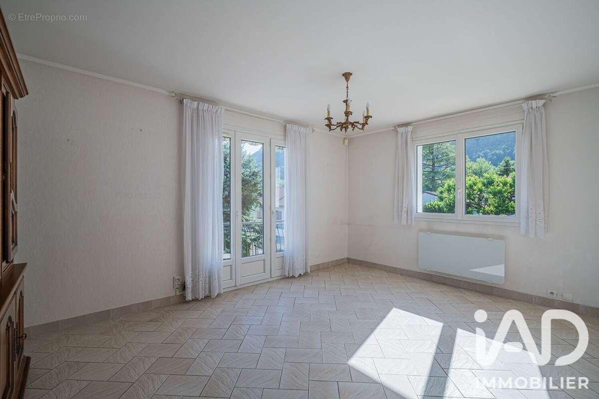 Photo 4 - Maison à VIF