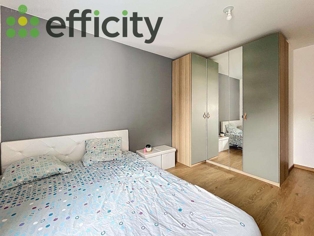 Appartement à VAULX-EN-VELIN