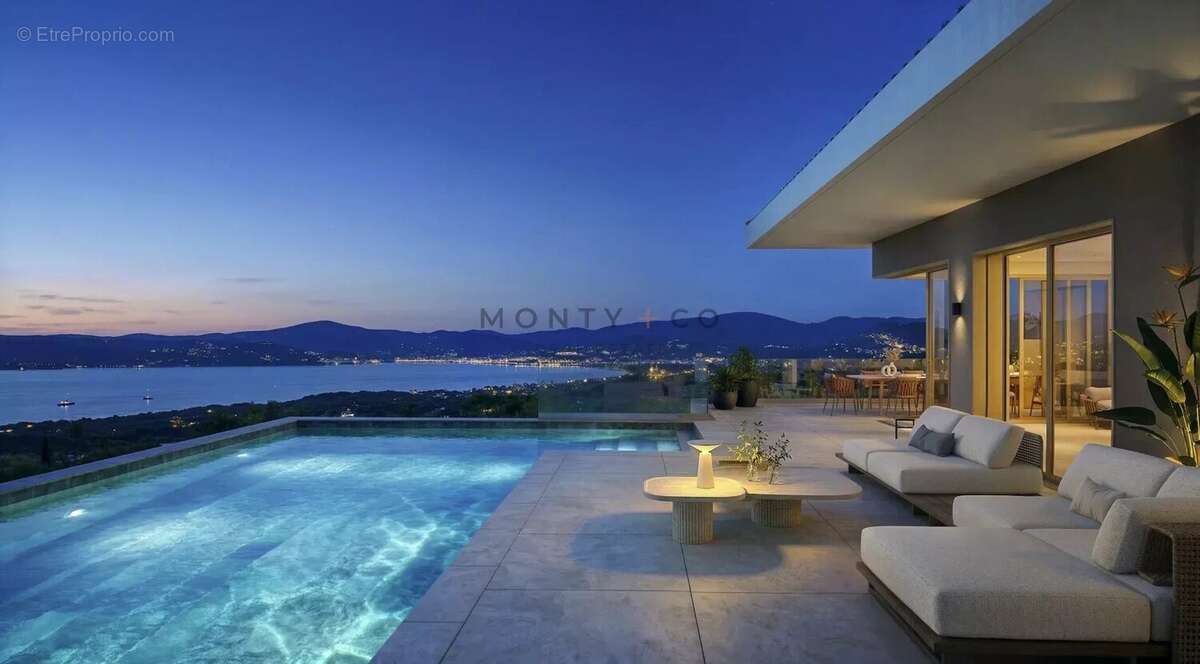 Vente villa 6 chambres vue mer dans un domaine privé a Grimaud - photo 4