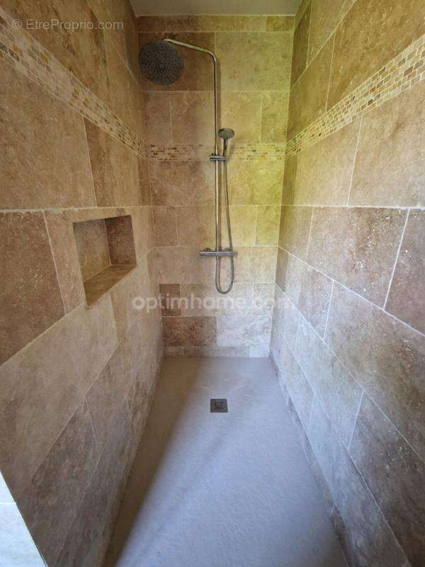 Maison à vendre - 3 pièces sur magnifique terrain arboré de 8900 m² - Esves le Moutier (37) - photo 6