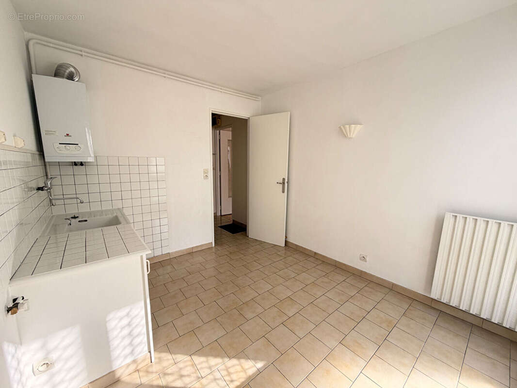 Appartement à MONT-SAINT-AIGNAN