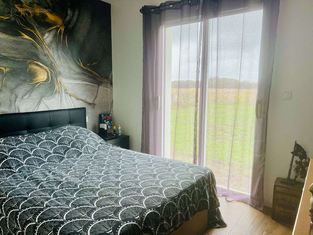 Maison à SAINT-NAZAIRE-SUR-CHARENTE